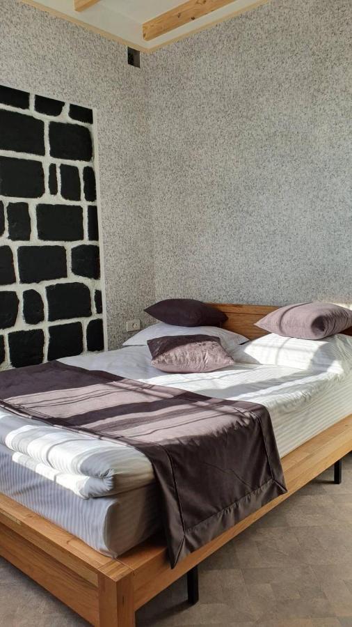 Jinjotel Gyumri Exterior foto