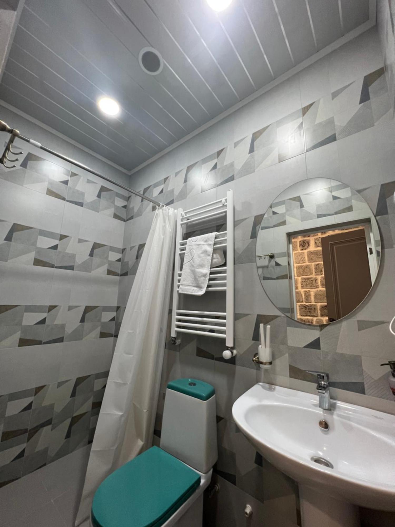 Jinjotel Gyumri Exterior foto